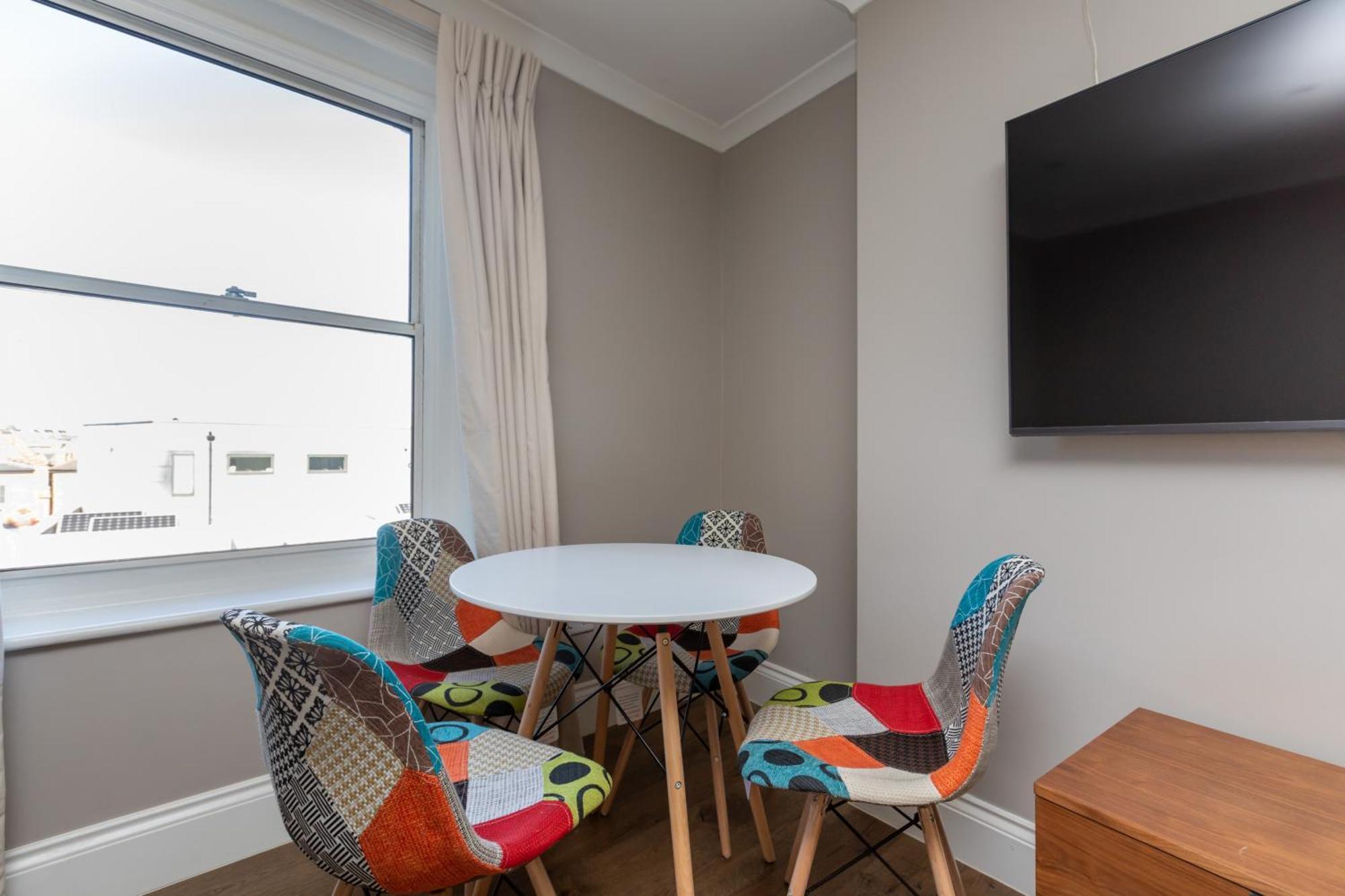 Spacious & Pristine 2Bd Flat - Balham Apartment Londra Exterior foto