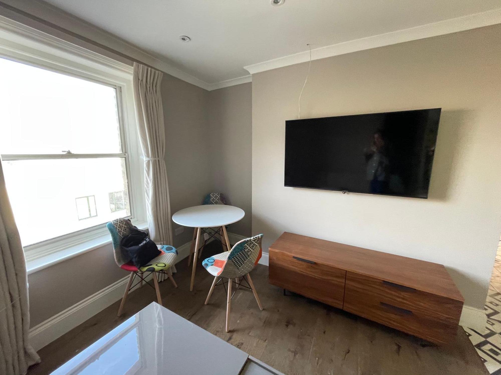Spacious & Pristine 2Bd Flat - Balham Apartment Londra Exterior foto