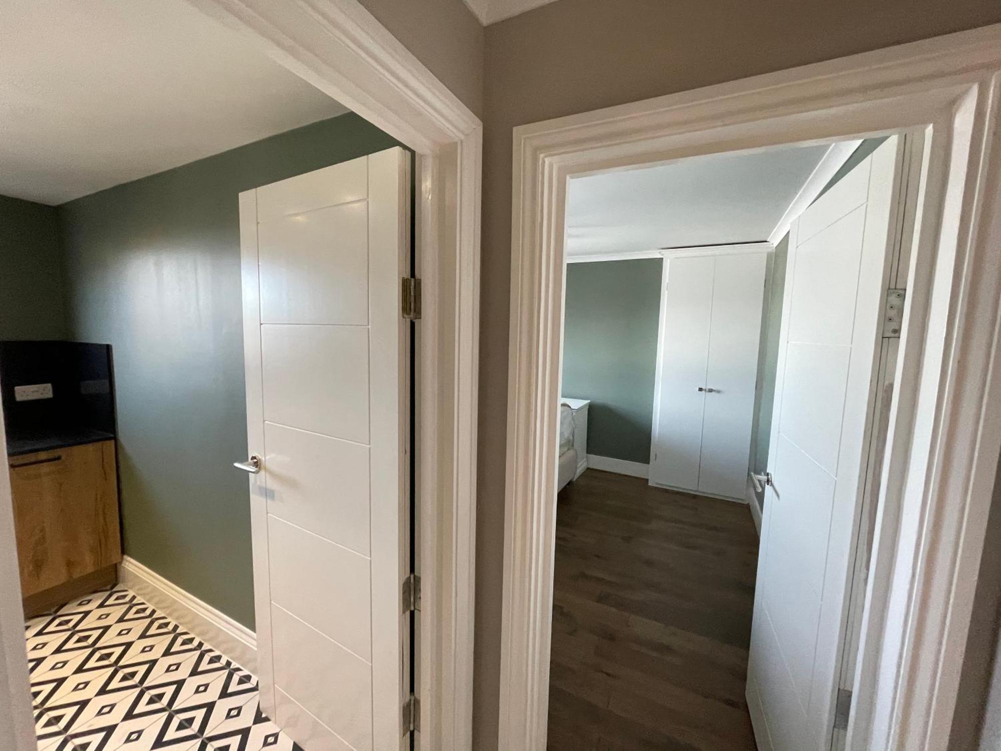 Spacious & Pristine 2Bd Flat - Balham Apartment Londra Exterior foto